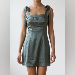 Wear Your Love Elegant Green Satin Dress Women's Size 0 NWT